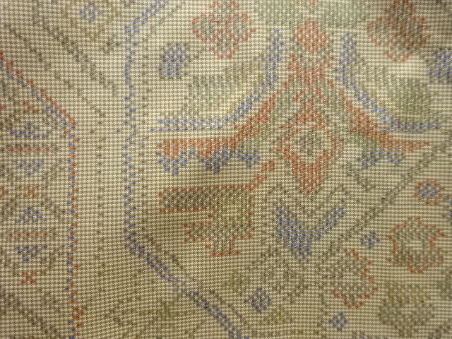 アンティーク　華紋織り出し本場大島紬着物